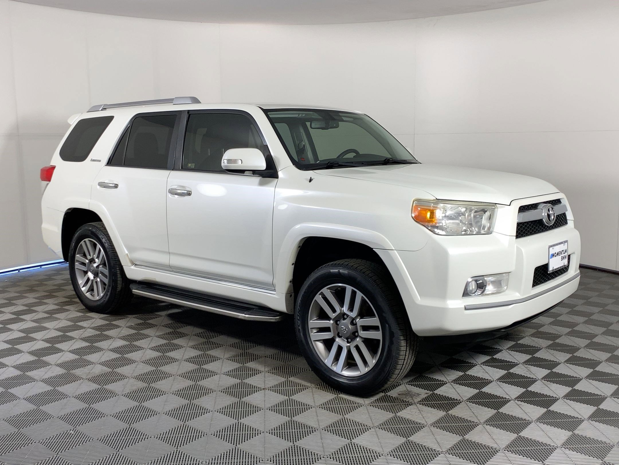 Used 2013 Toyota 4Runner Limited image 6