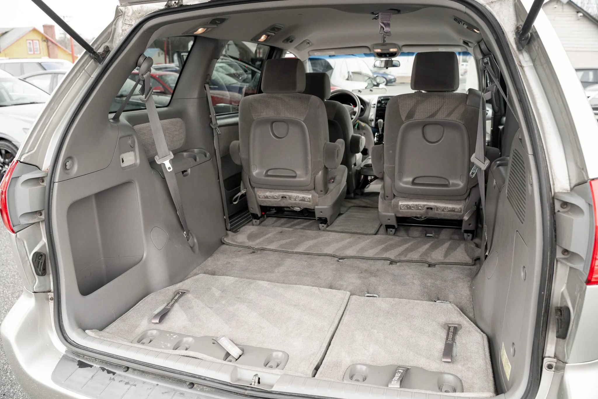 Used 2007 Toyota Sienna LE image 11