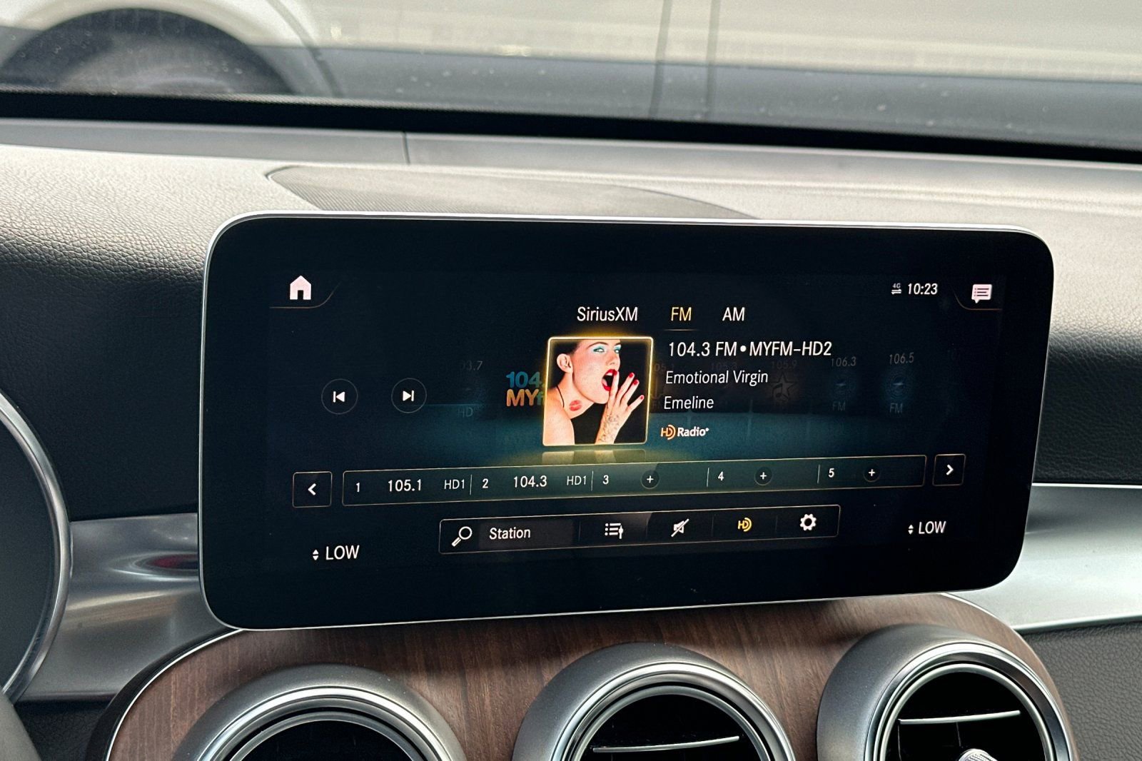 Certified 2022 Mercedes-Benz GLC 300 4MATIC image 34