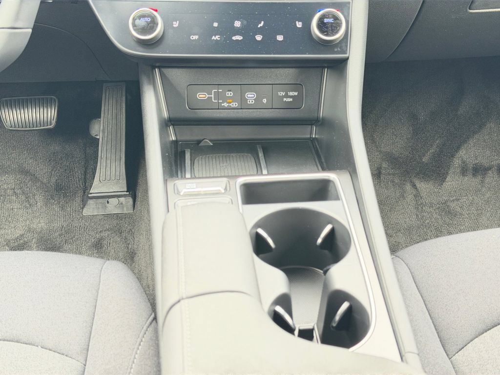 New 2026 Hyundai Sonata SEL FWD image 16