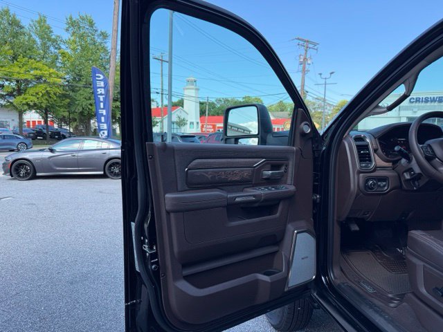 New 2026 RAM 3500 Longhorn AWD/4WD image 20
