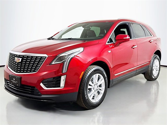 New 2025 Cadillac XT5 Luxury