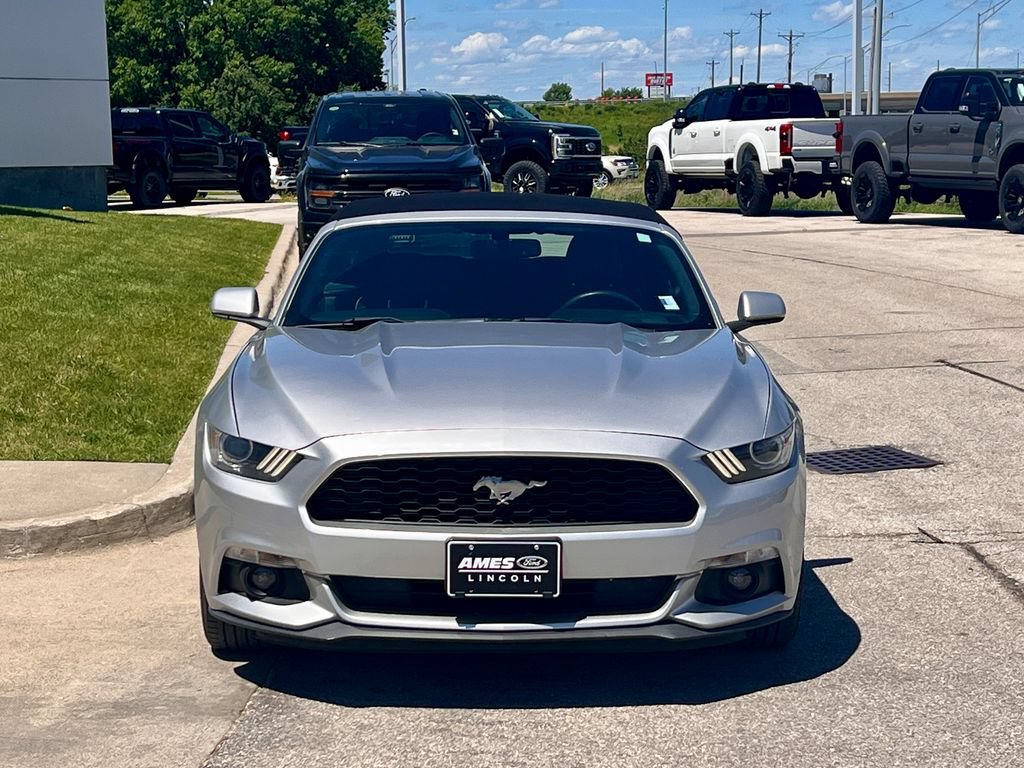Used 2015 Ford Mustang Convertible w/ Equipment Group 051A RWD image 8