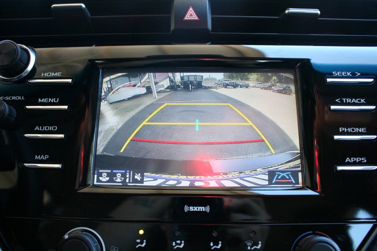Used 2020 Toyota Camry LE w/ Convenience Package FWD image 21
