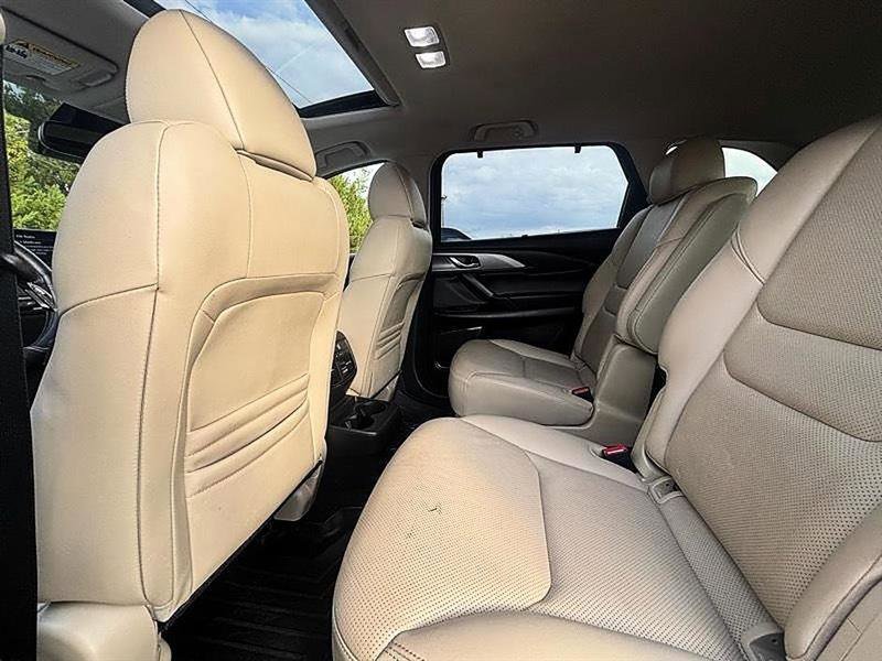 Used 2020 MAZDA CX-9 Touring w/ Touring Premium Package image 42
