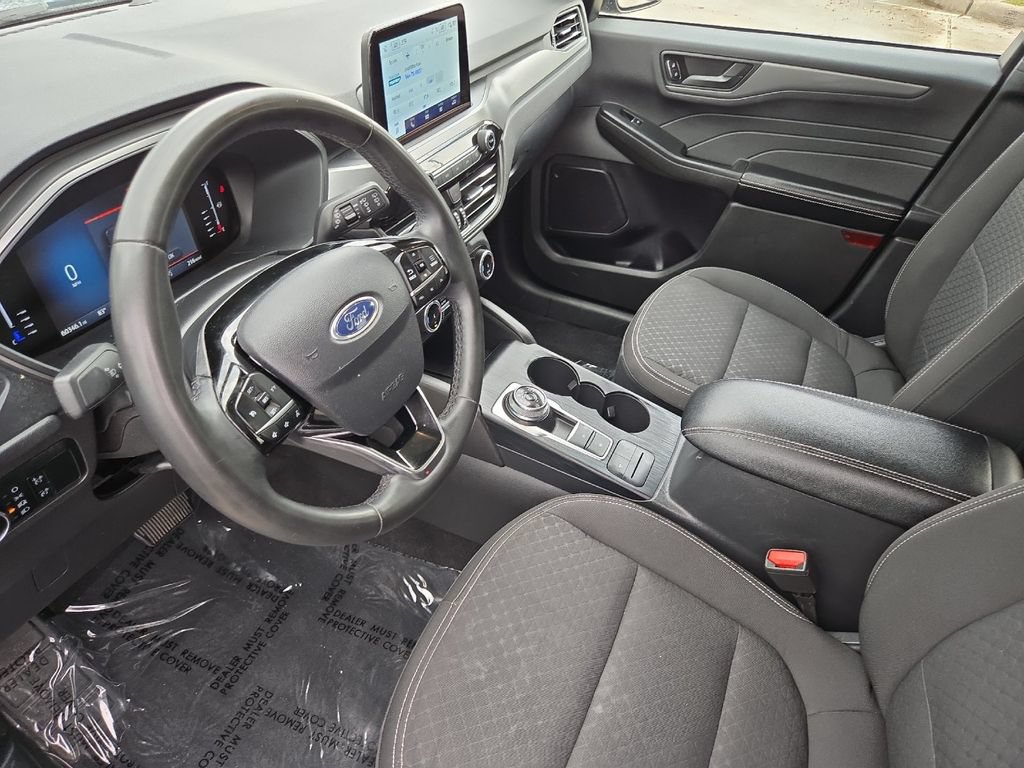 Used 2024 Ford Escape Active AWD/4WD image 9