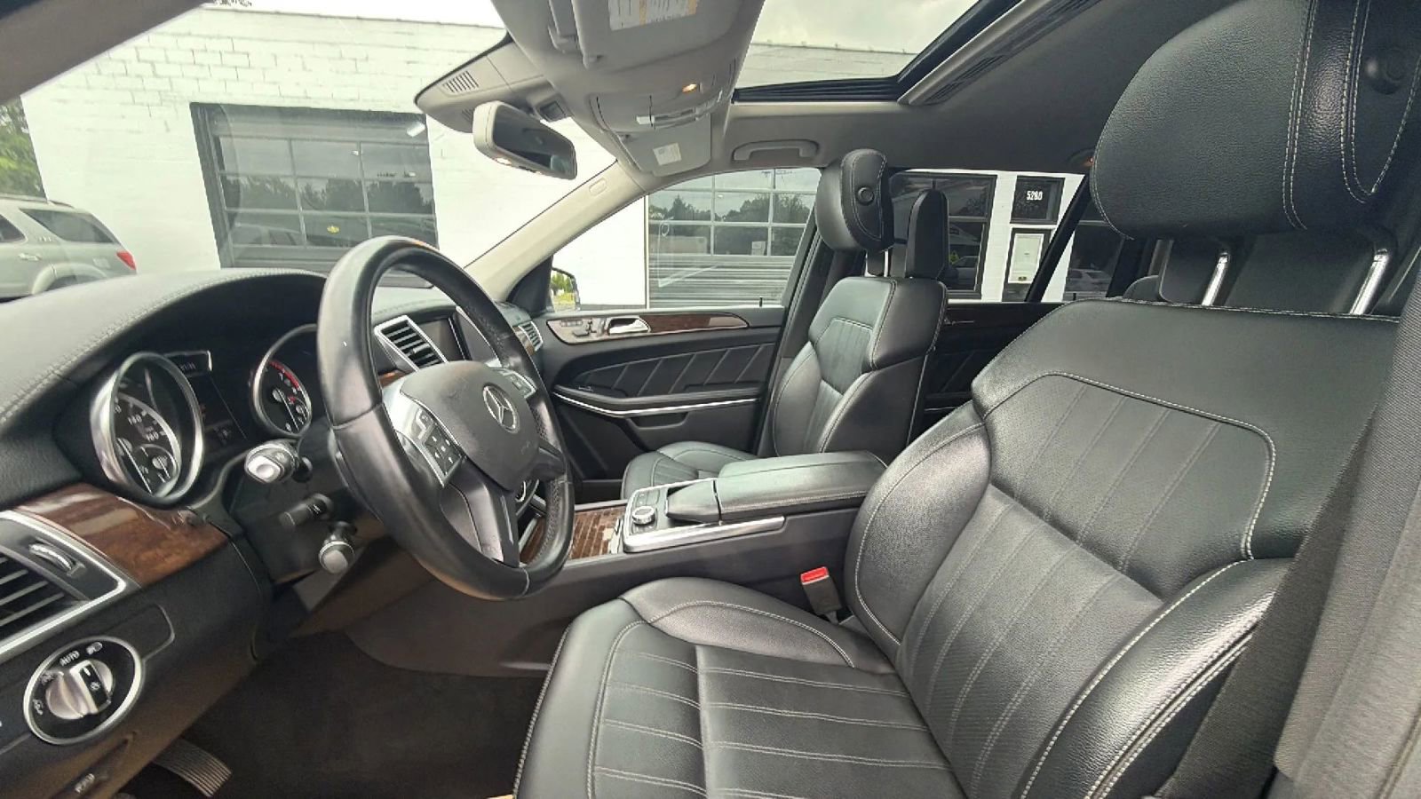 Used 2013 Mercedes-Benz GL 450 4MATIC image 18