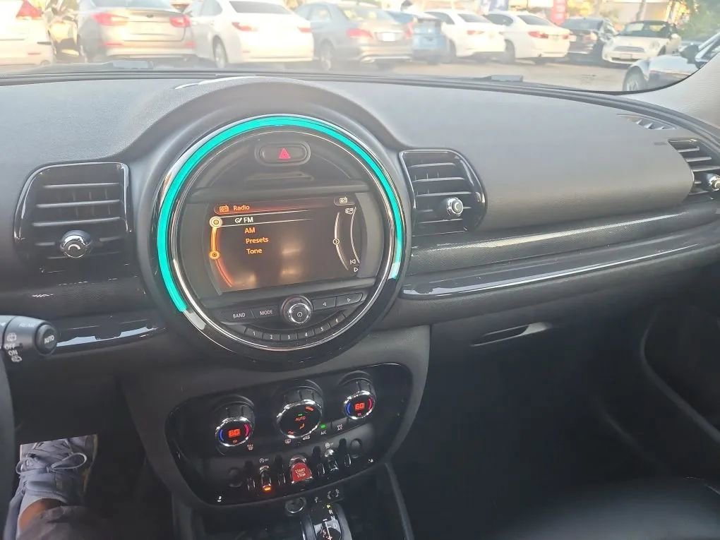 Used 2016 MINI Cooper Clubman image 31