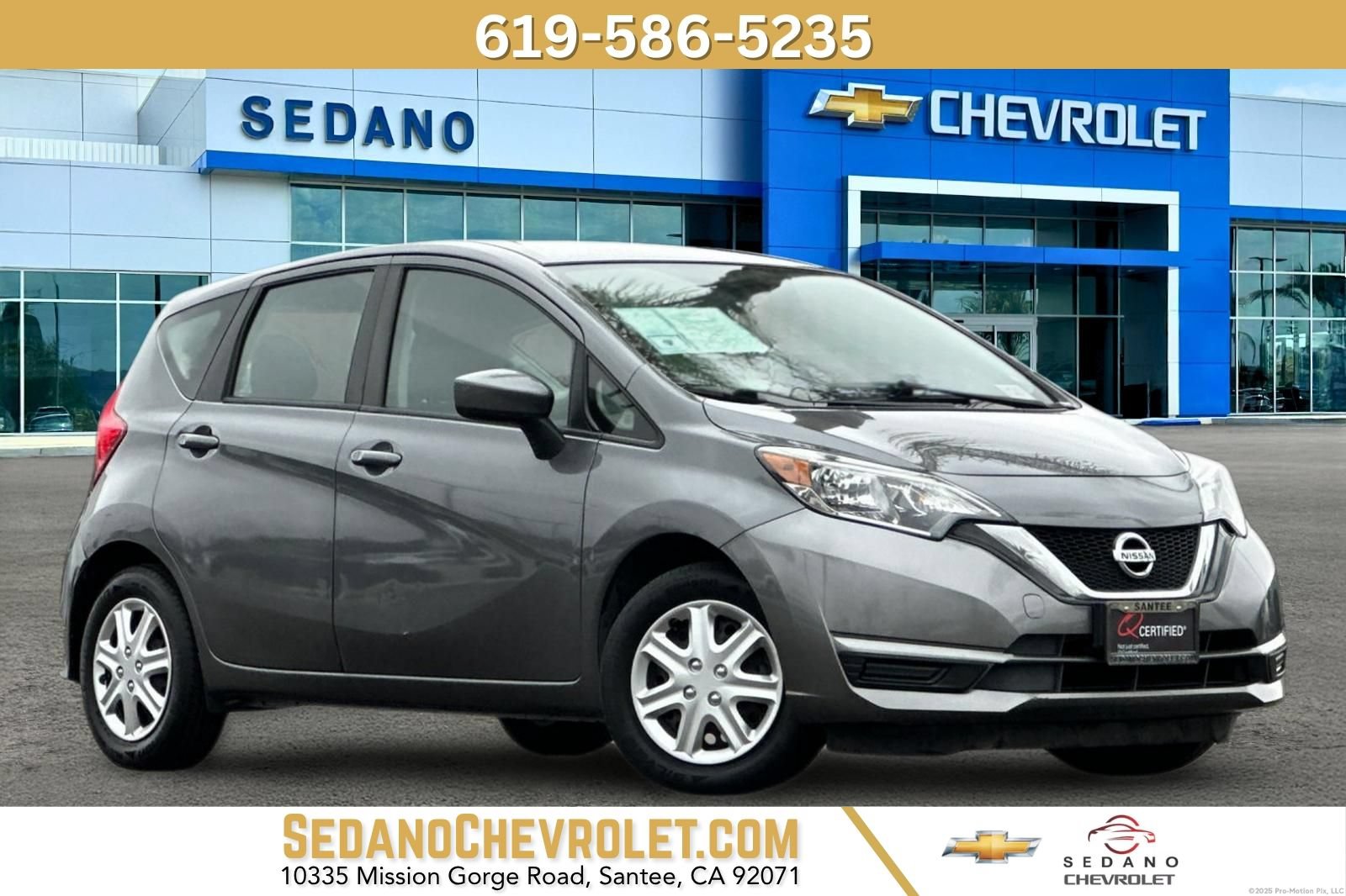 Used 2018 Nissan Versa Note SV FWD image 1