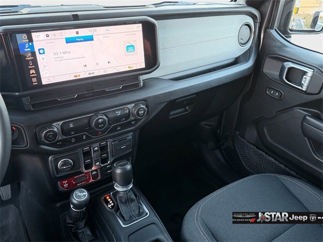 Used 2024 Jeep Gladiator Sport image 14