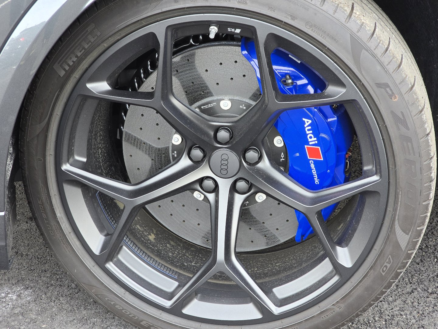 New 2026 Audi RS Q8 performance image 32