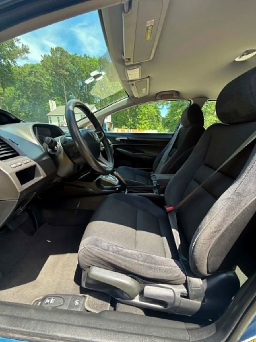 Used 2011 Honda Civic LX-S image 2