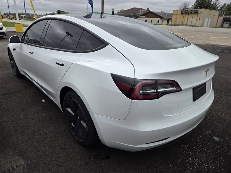 Used 2021 Tesla Model 3 Standard Range Plus RWD image 6