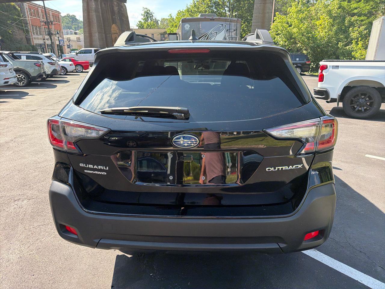 Used 2025 Subaru Outback Premium AWD/4WD image 6