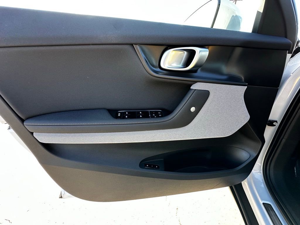 Used 2023 Polestar Polestar 2 AWD/4WD image 13