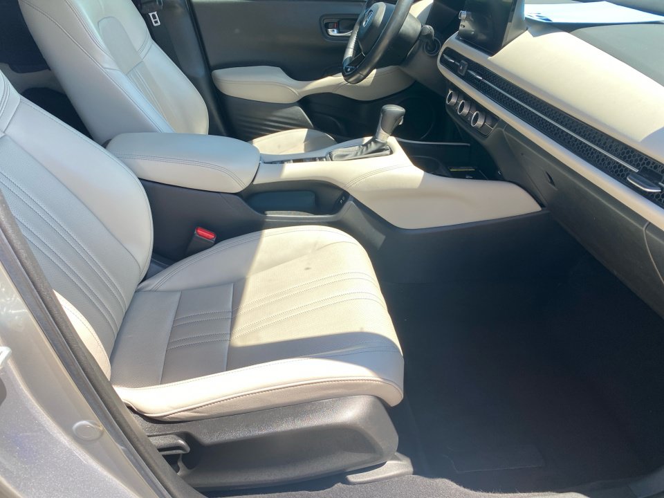 Certified 2024 Honda HR-V EX-L image 32