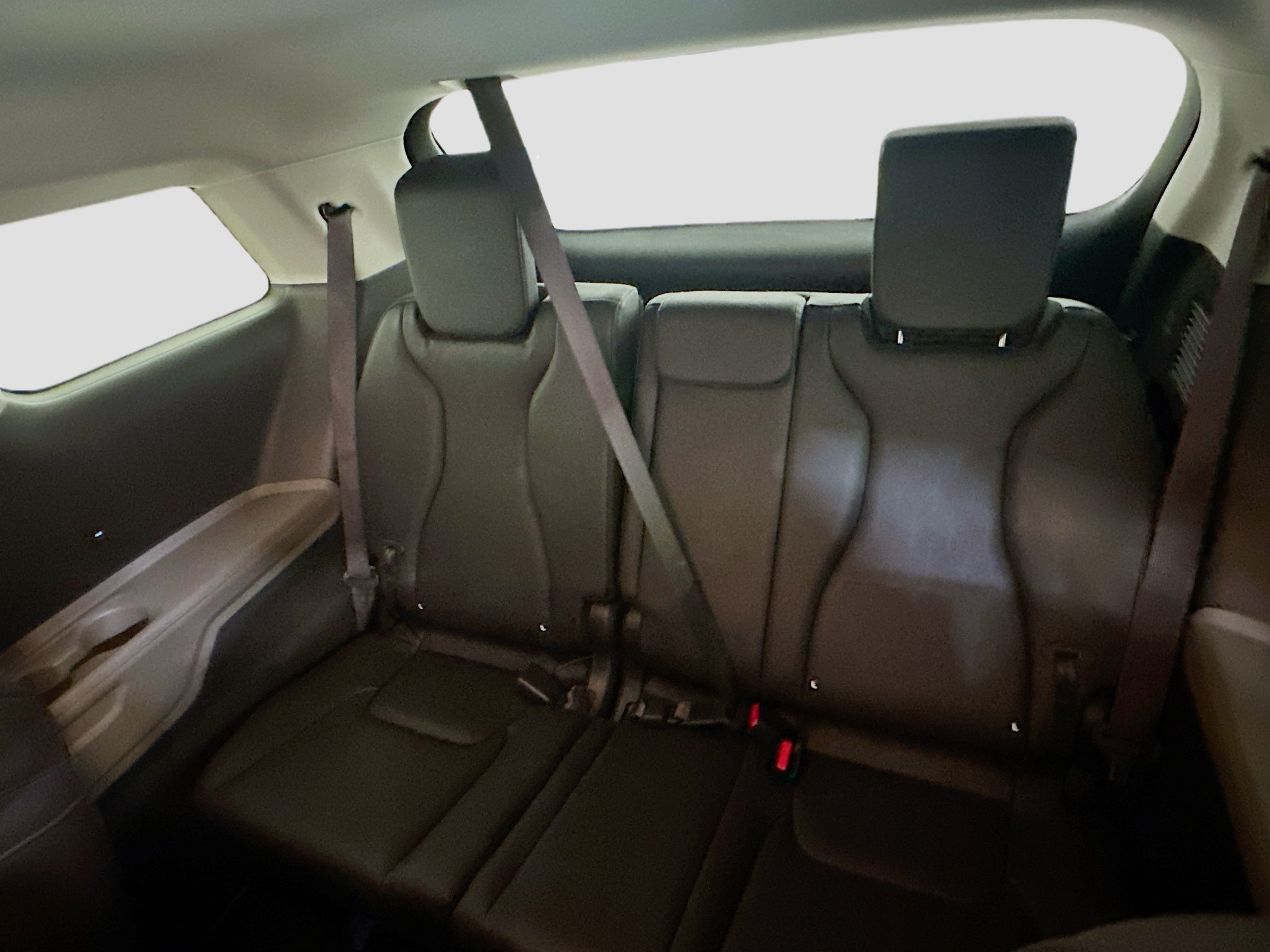 Used 2026 Kia Carnival FWD image 30