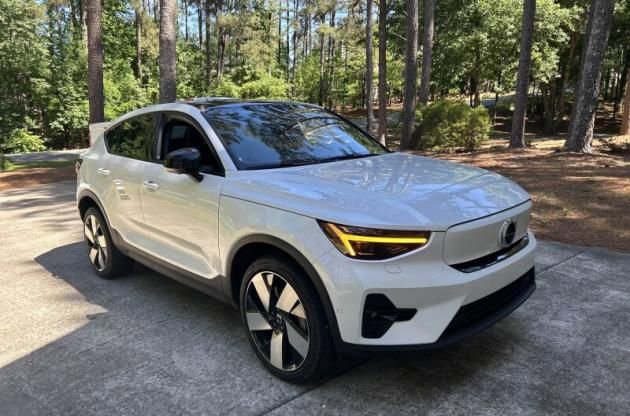Used 2023 Volvo C40 P8 Recharge Ultimate AWD/4WD image 6