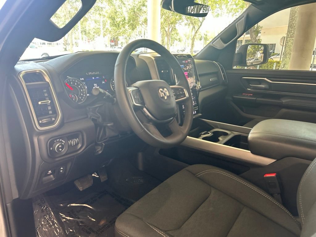 Used 2025 RAM 1500 Big Horn AWD/4WD image 7