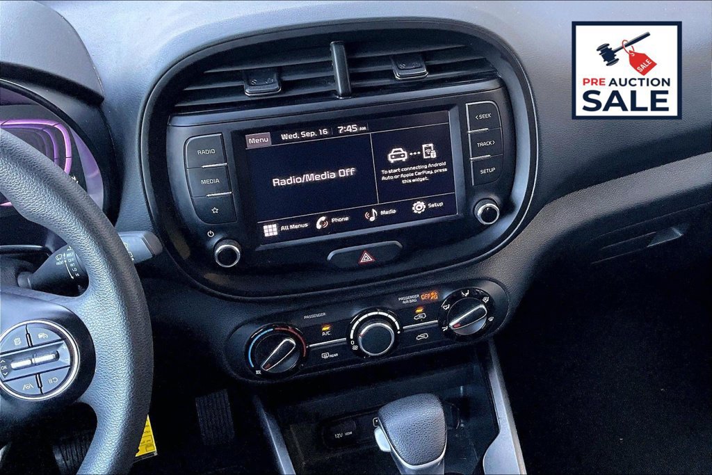 Used 2025 Kia Soul LX w/ LX Technology Package FWD image 6