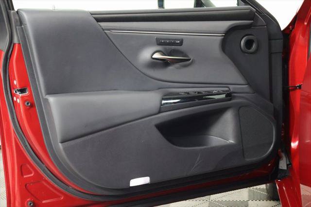 Certified 2024 Lexus ES 350 w/ Premium Package FWD image 12