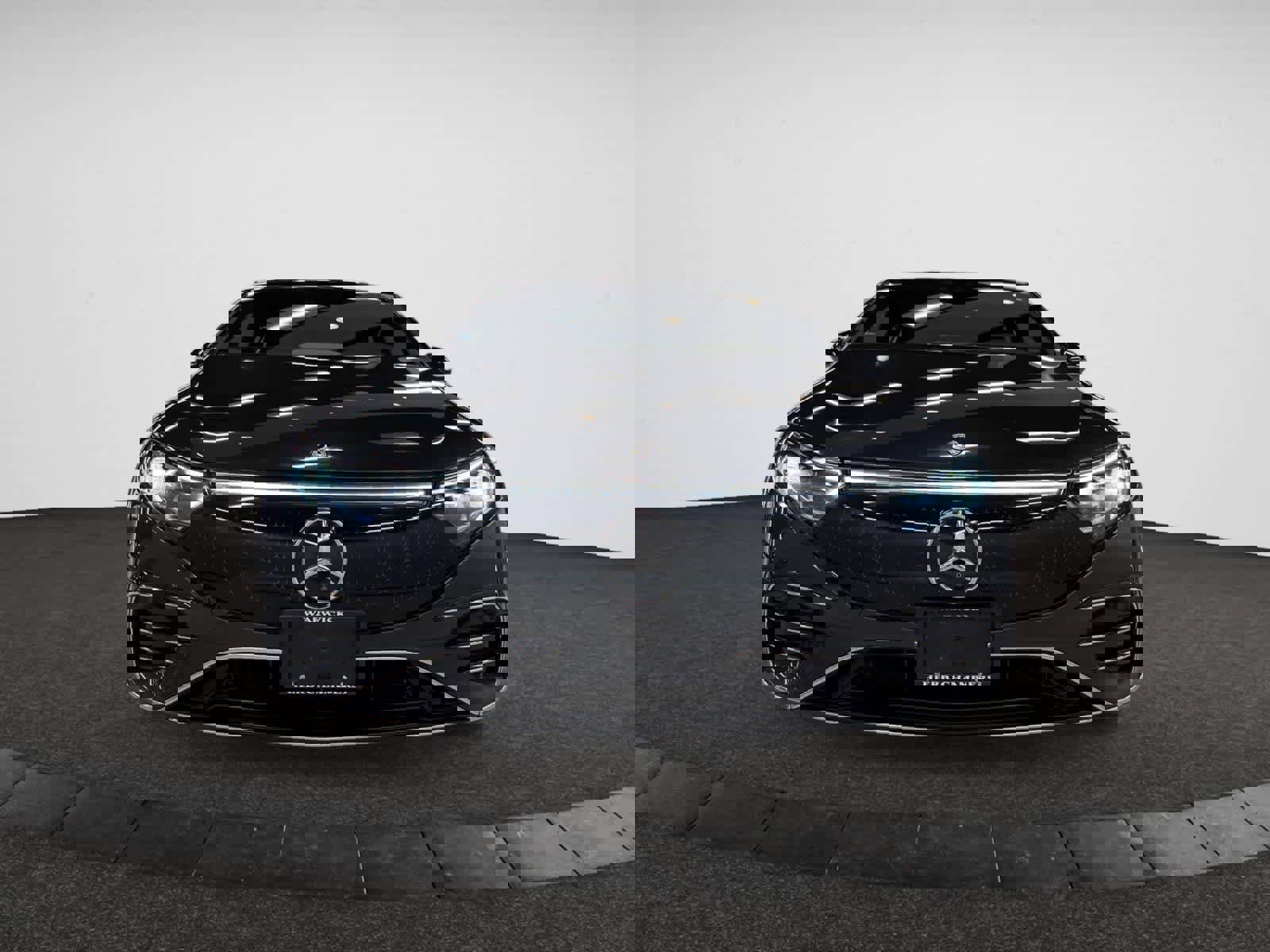 Used 2022 Mercedes-Benz EQS 580 EQS 580 image 4