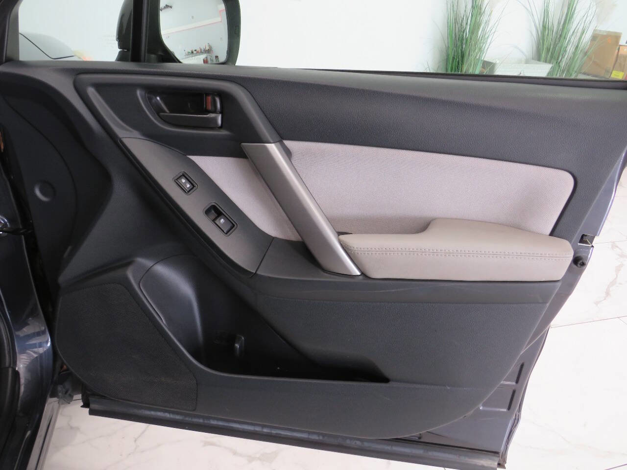 Used 2016 Subaru Forester 2.5i Premium w/ All-Weather Package image 23