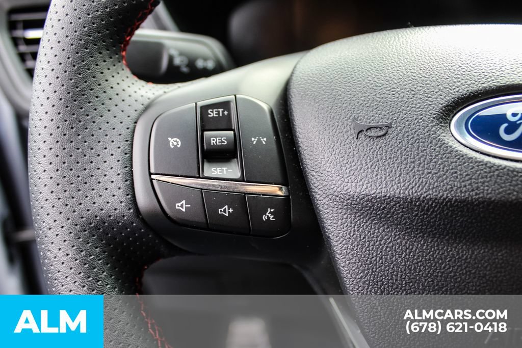 Used 2026 Ford Escape ST-Line FWD image 25