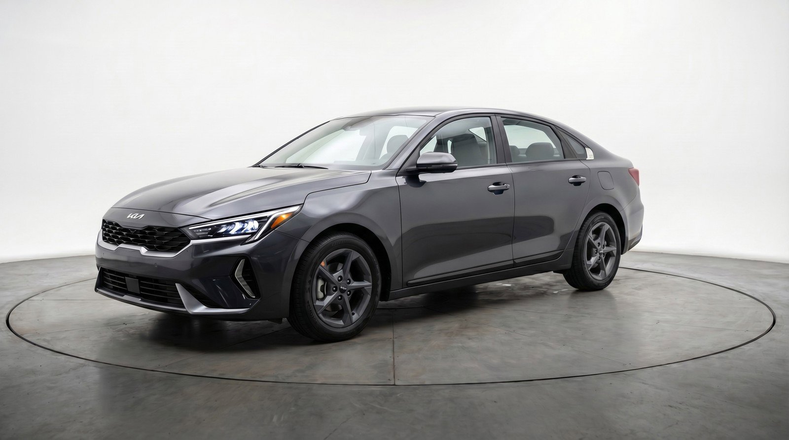 Used 2025 Kia K4 FWD image 3