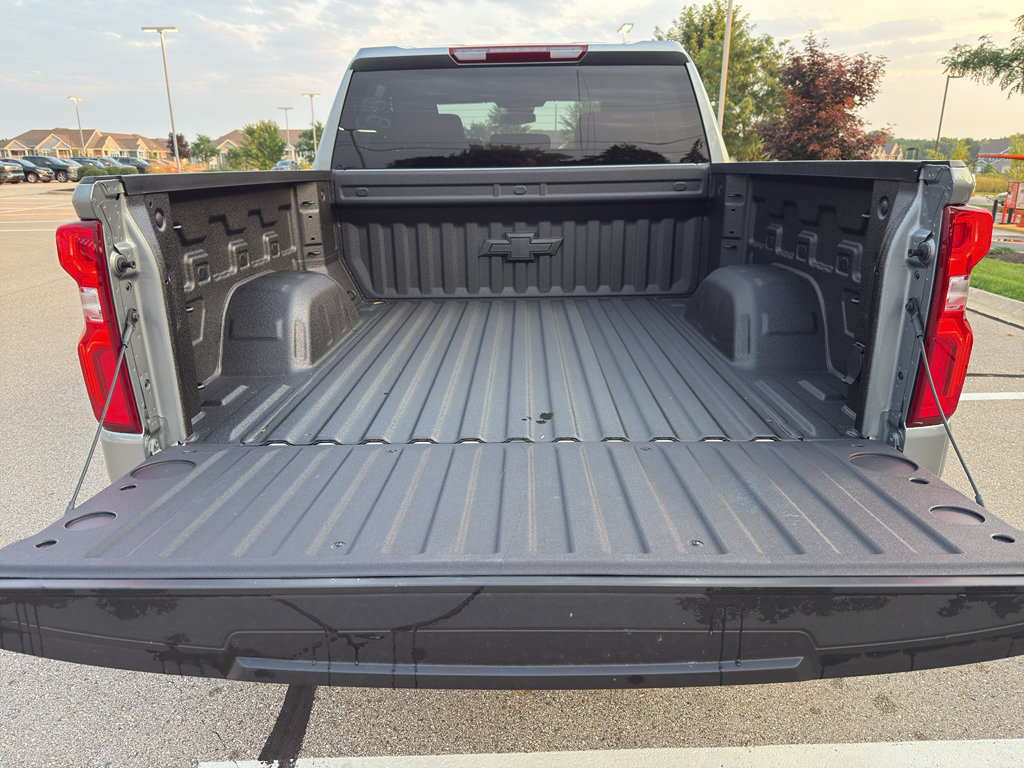 New 2026 Chevrolet Silverado 1500 RST w/ RST Select Package AWD/4WD image 12