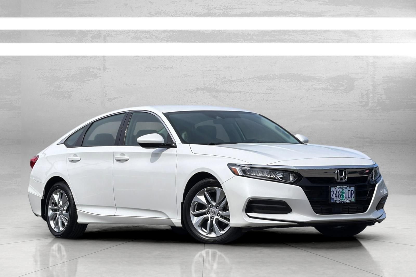 Used 2018 Honda Accord LX image 2