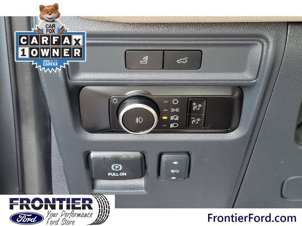 Used 2023 Ford Expedition Max Limited image 14