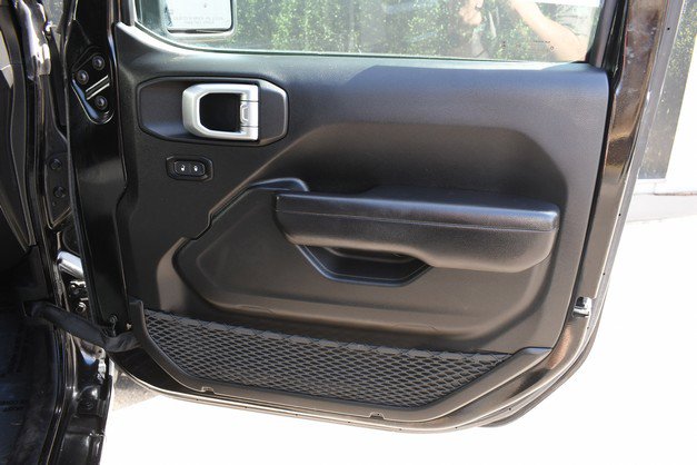 Used 2019 Jeep Wrangler Sport image 23