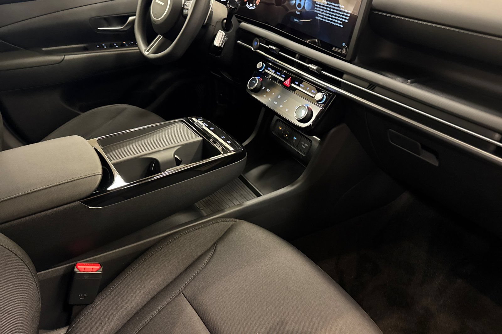 New 2026 Hyundai Tucson SEL AWD/4WD image 16