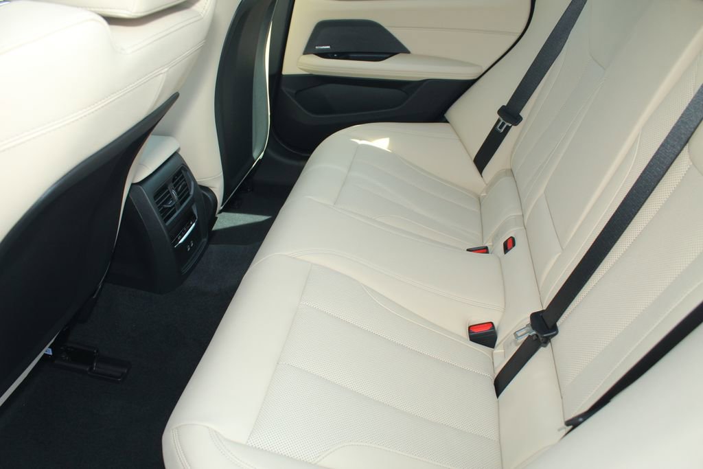 New 2026 BMW i4 xDrive40i w/ Premium Package AWD/4WD image 24
