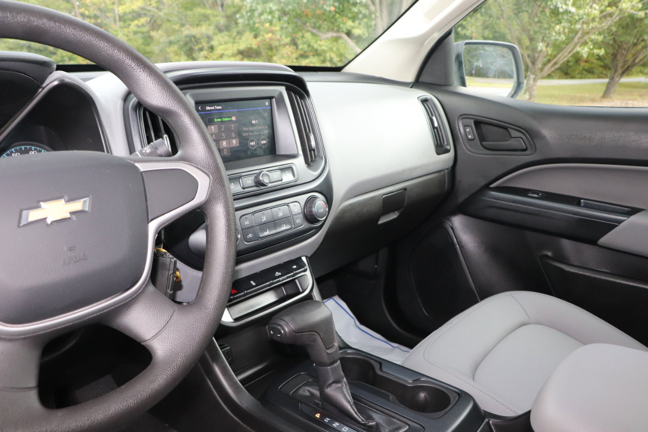 Used 2021 Chevrolet Colorado W/T w/ WT Convenience Package image 11