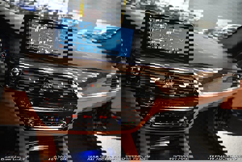 Used 2018 BMW 530e image 32