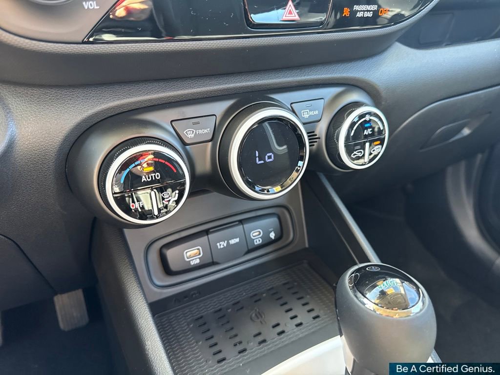 Certified 2026 Hyundai Venue SEL image 48