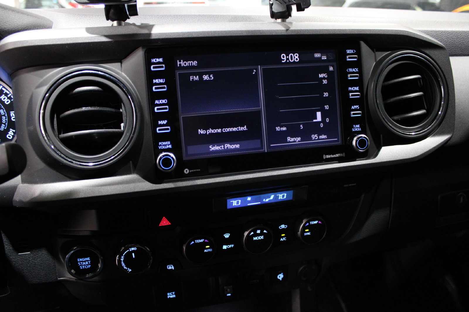 Used 2022 Toyota Tacoma TRD Off-Road AWD/4WD image 35