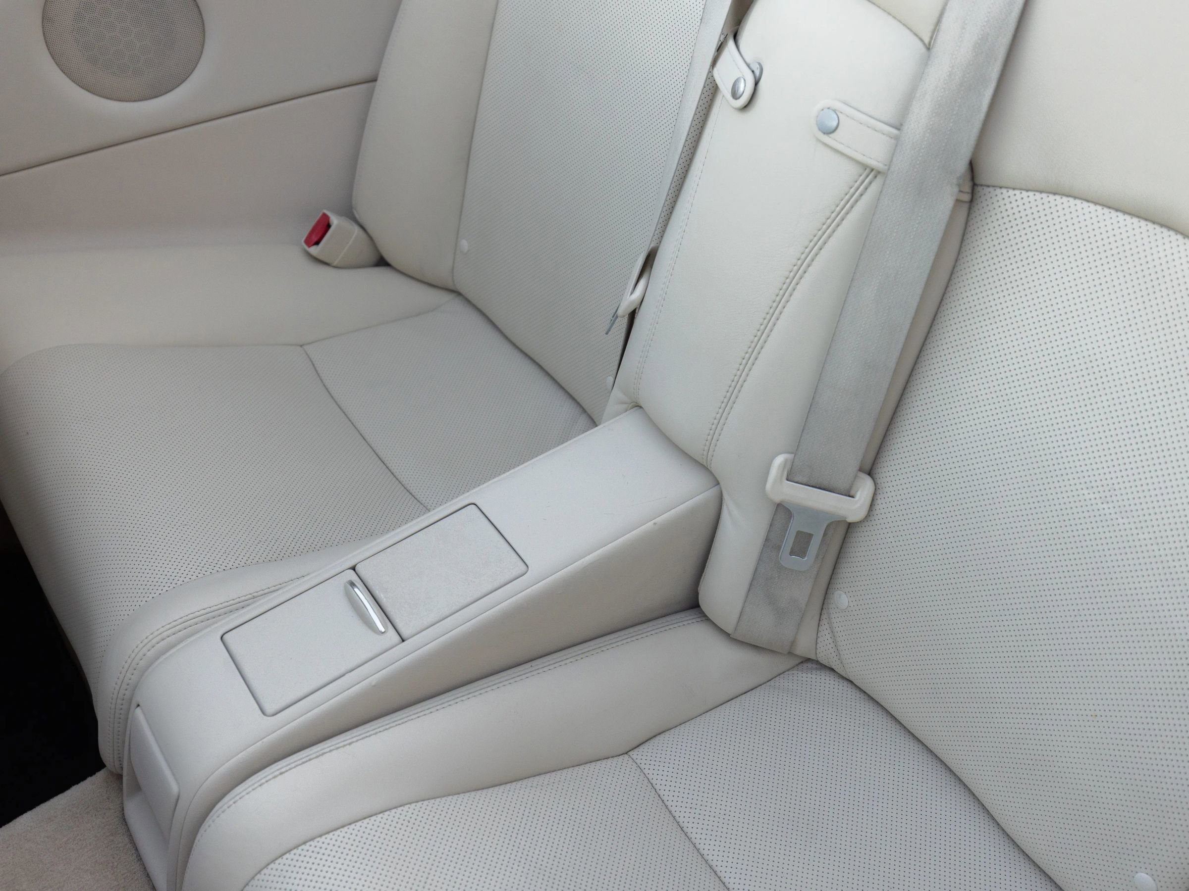 Used 2010 Lexus IS 250C image 28