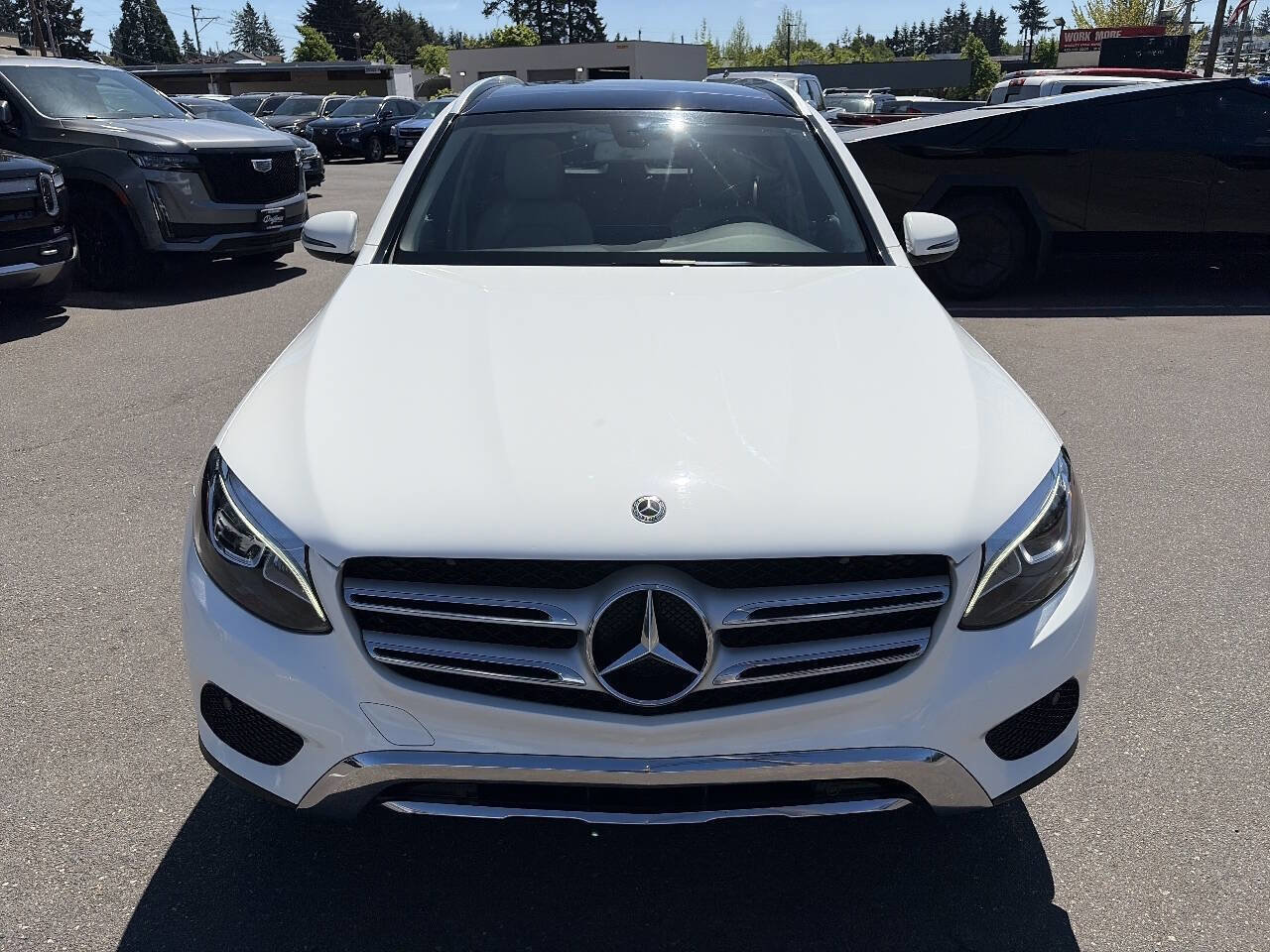 Used 2019 Mercedes-Benz GLC 300 4MATIC image 15