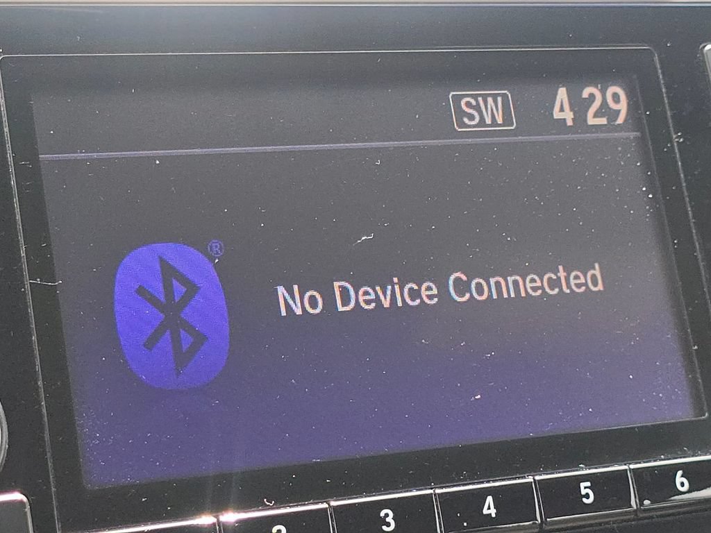 Used 2018 Honda CR-V LX image 4