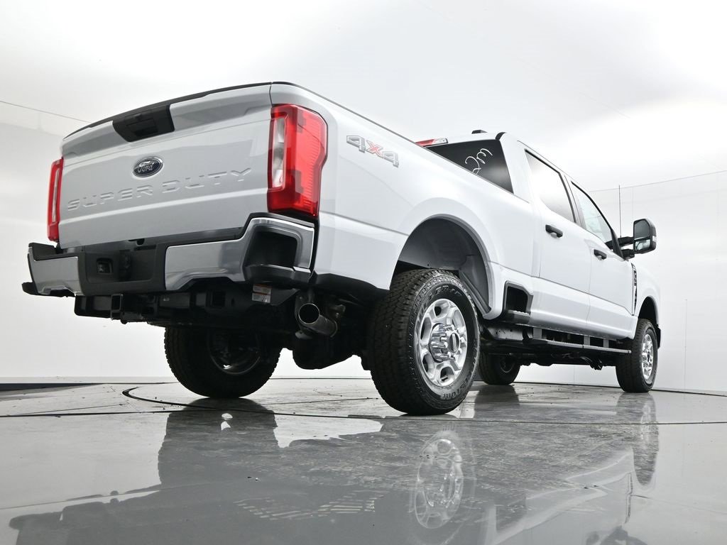 New 2026 Ford F350 XLT image 48