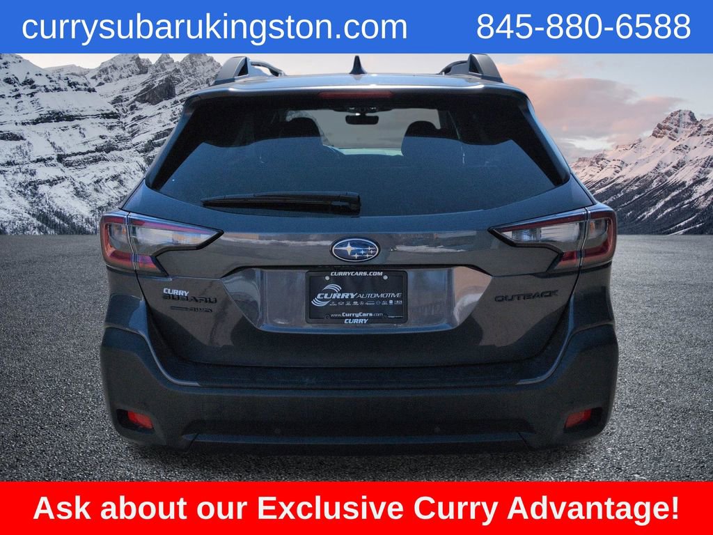 Used 2025 Subaru Outback Onyx Edition image 4