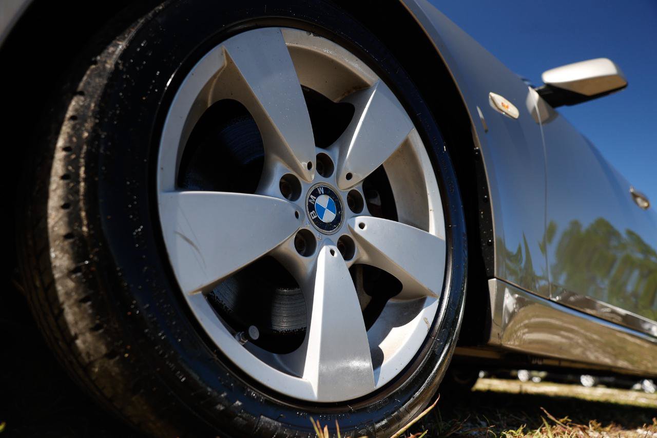 Used 2008 BMW 528xi Sedan w/ Premium Pkg AWD/4WD image 36