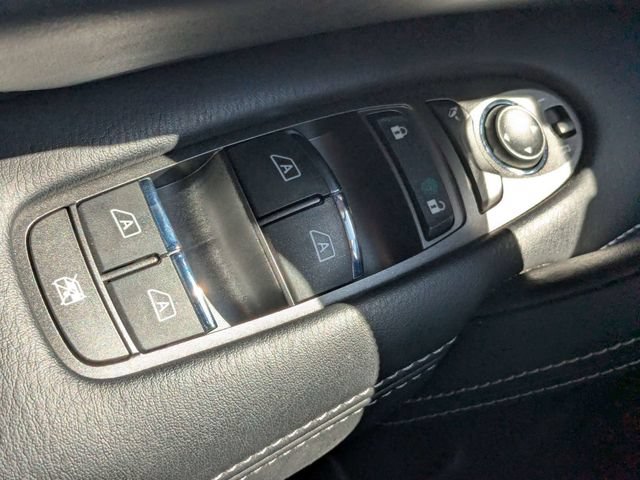 Used 2023 INFINITI QX80 Luxe w/ Cargo Package RWD image 25