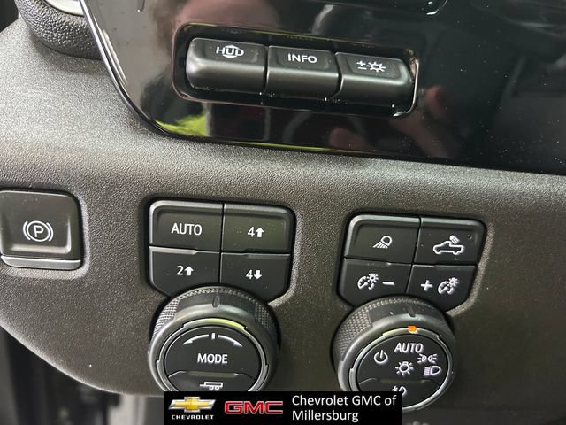 Used 2024 Chevrolet Silverado 2500 LTZ w/ LTZ Premium Package AWD/4WD image 19
