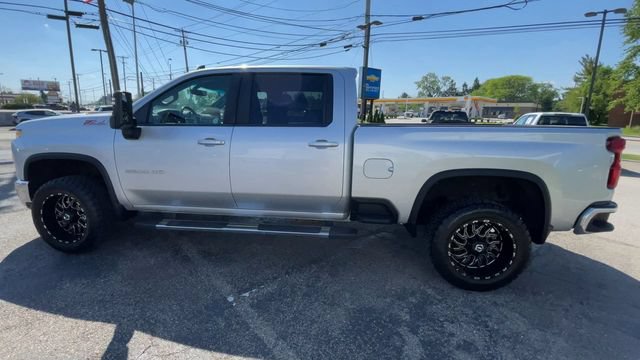 Used 2020 Chevrolet Silverado 2500 LT w/ All Star Edition AWD/4WD image 7