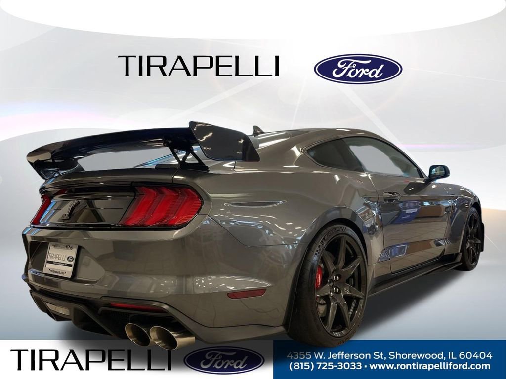 Used 2021 Ford Mustang Shelby GT500 w/ Carbon Fiber Track Pack RWD image 6