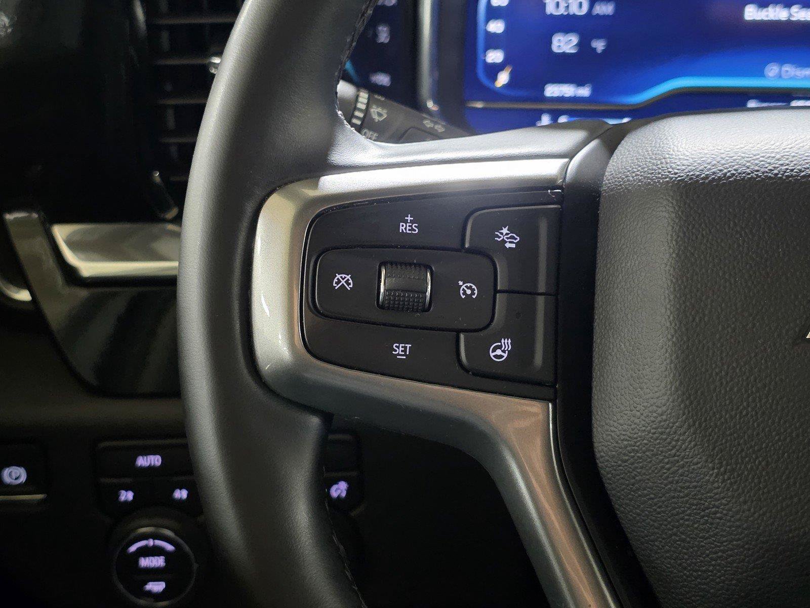 Used 2025 Chevrolet Silverado 1500 LT AWD/4WD image 31